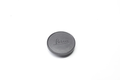Pre-owned - Leica M Mount Body Cap with metal inside