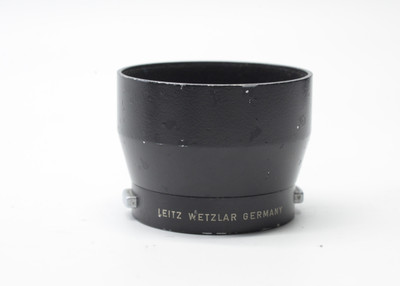 Pre-Owned - Leica Leitz Wetzlar Hood w/ Cap For 90mm f2.8 f4 & 135mm f4 f4.5 Lenses 12575 black (minor scratches)