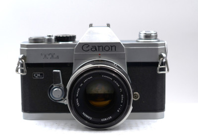 Pre-Owned - Canon TL QT w/ 50mm f/1.8 FD lens