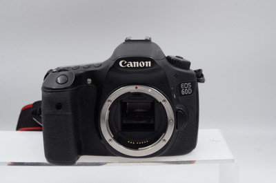 Pre-Owned - Canon EOS 60D With 18-55 II