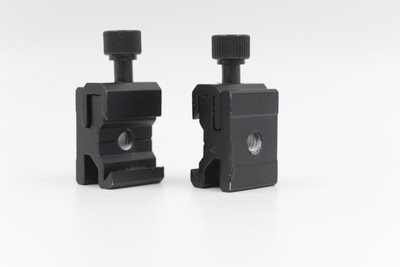 Pre-Owned LimoStudio Hot Shoe Flash to Bracket/ Stand Mount Adaper Trigger physical physical physical