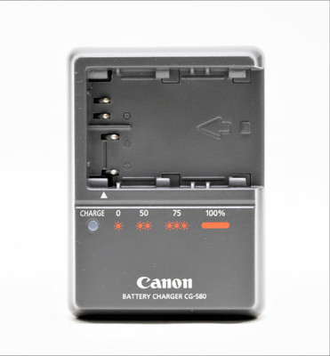 Pre-Owned -Canon CG-580 Battery Charger for BP511