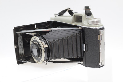 Pre-Owned *AS IS* Vintage 1950s Kodak Tourist II Folding Camera with Kodet Lens Untested