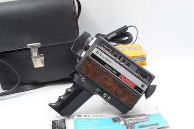 Pre-Owned - BELL & HOWELL DIRECTOR SERIES FILMOSONIC # 1224 VINTAGE VIDEO CAMERA