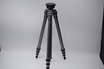 Pre-Owned Gitzo G1026 MK2 Weekend Compact Performance Tripod Legs, 4-Section, 16-48.8 in.