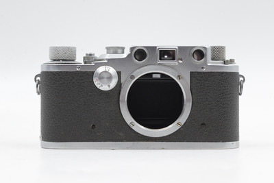 Pre-Owned - Leica IIIC Luftwaffen-Eigentum 1941, w/ Leica Luftwaffen-Eigentum 5cm 2.0 Screw Mount M39