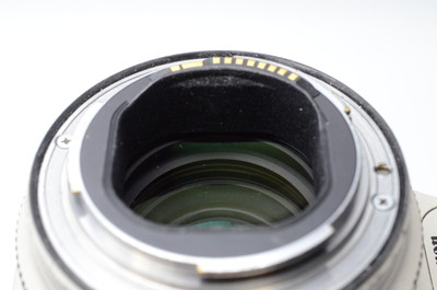 Pre-Owned - Canon EF 70-200mm F2.8L IS II USM Lens