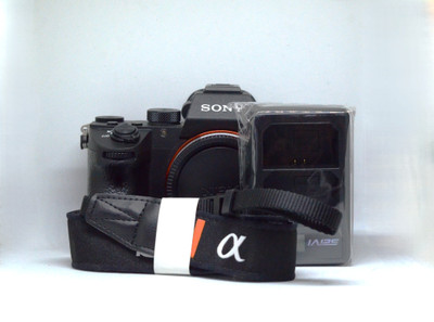 Pre-Owned - Sony Alpha a7 III Mirrorless Digital Camera (Body Only) 24MP