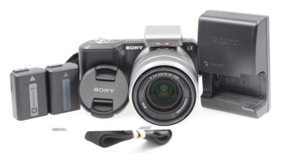 Pre-Owned - Sony NEX-3 w/ 18-55mm