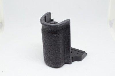 Pre-Owned - GR-E1 Grip For Canon EOS-1, 1N, 1V, and EOS-3