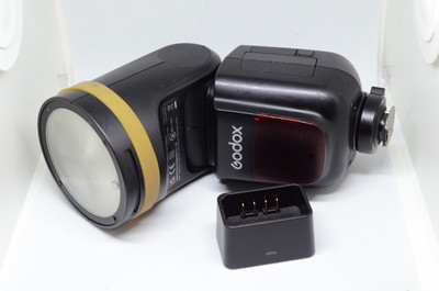 Pre-Owned - V1 U Flash for Sony