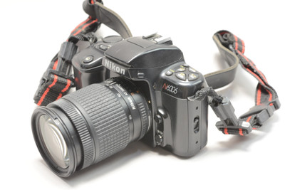 Pre-Owned - Nikon N6006 w/ 28-80mm F/3.5-5.6 D