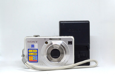 Pre-Owned - Sony Cybershot DSC-W100