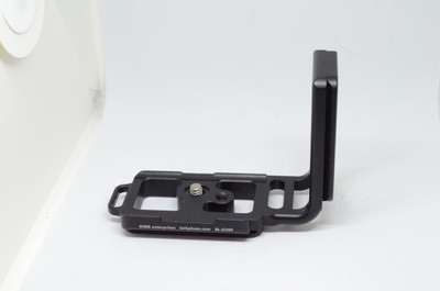 Pre-Owned - L Bracket For D300/D300S NIKON
