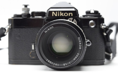 Pre-Owned - Nikon FE Black body w/50mm 1.8 Nikkor AI lens