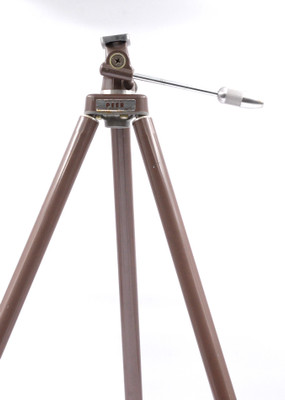 Pre-Owned - Whitehall Peer Camera Aluminum Tripod