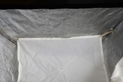 Pre-Owned - Paul C. Buff 24X36 SOFTBOX w/ 40"grid