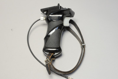 Pre-Owned - Rolleiflex Pistol Grip with cable