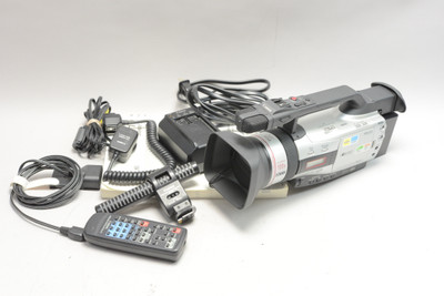 Pre-Owned Canon GL2 MiniDV 3CCD Camcorder