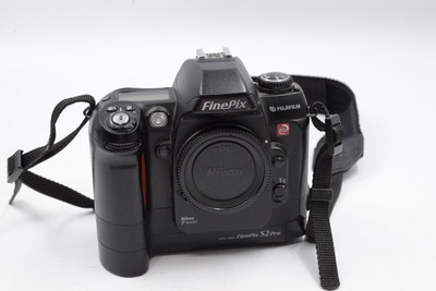 Pre-Owned Finepix S2 Pro (Body Only)