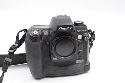 Pre-Owned - Finepix S3 Pro digital body