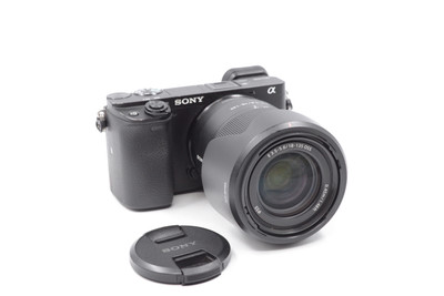 Pre-Owned - Sony Alpha a6400 Mirrorless Digital Camera with 18-135mm Lens