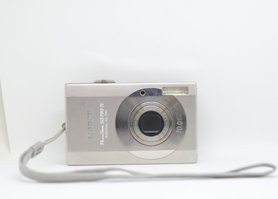 Pre-Owned - Canon SD790