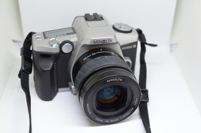 Pre-Owned - Maxxum 5 body w/ 28-80 f/4-5.6