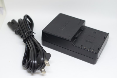 Pre-Owned Panasonic - BTC10 Battery Charger  Panasonic DMW-BLF19 (and DMW-BLF19E/PP) lithium-ion battery packs.