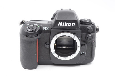 Pre-Owned - Nikon F100 Body 35mm Film SLR W/MF-29 Date Back