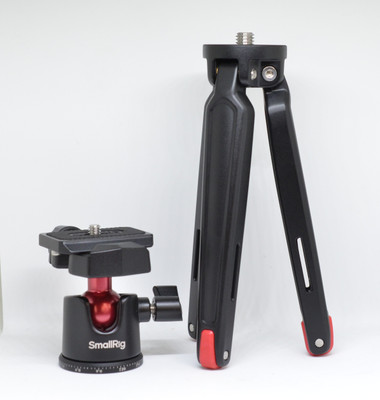 Pre-Owned Small Rig table tripod