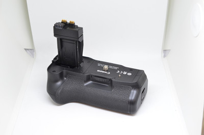 Pre-Owned - Canon BG-E8 Battery Grip