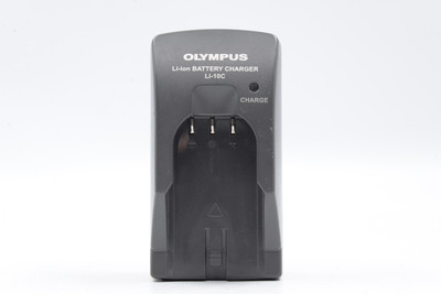 Pre-Owned - Olympus Battery Charger LI-10C