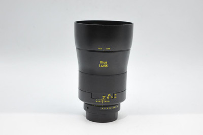 Pre-Owned - Zeiss 55mm f/1.4 Otus Distagon T* Lens for Nikon F Mount