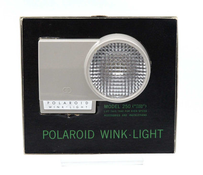 Pre-Owned - Polaroid Wink-Light Flash Model 250