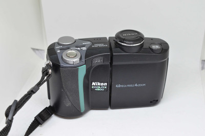 Pre-Owned - Nikon Coolpix 4500