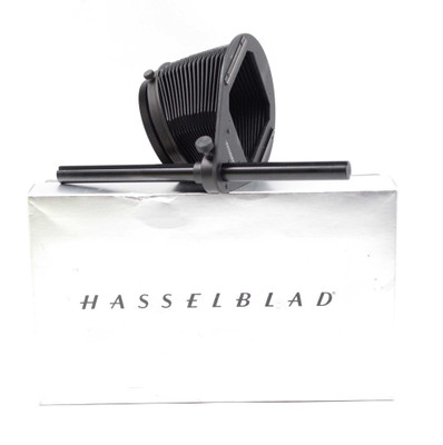 Pre-Owned - HASSELBLAD 40525 LENS SHADE FOR AUTOMATIC BELLOWS EXTENSION