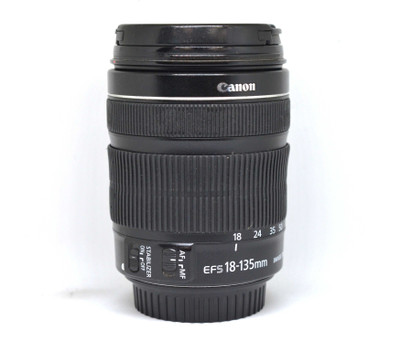 AS IS Canon EF-S 18-135mm F/3.5-5.6- IS STM