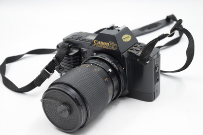 Pre-Owned - Canon T70 w/ 35-100mm f/3.5-4.3 lens