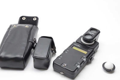 Pre-Owned - Minolta Auto Meter III Flash Meter with Viewfinder 10 Degree Reflector Light