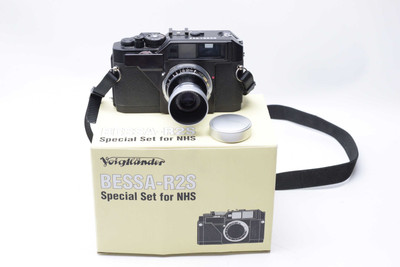 Pre-Owned - Voigtlander Bessa-RS2 Black W/ Voigtlander 50mm F/3.5 Heliar S