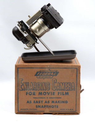 Pre-Owned - Vintage Federal Model 8A- 8mm Enlarging Camera Transfer Movie Stills
