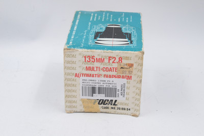 pre-owned 135mm f2.8 multi-coated automatic diaphragm lens for minolta mounts focal