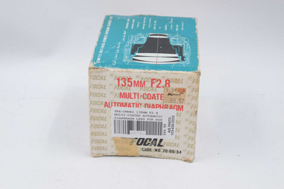 pre-owned 135mm f2.8 multi-coated automatic diaphragm lens for minolta mounts focal