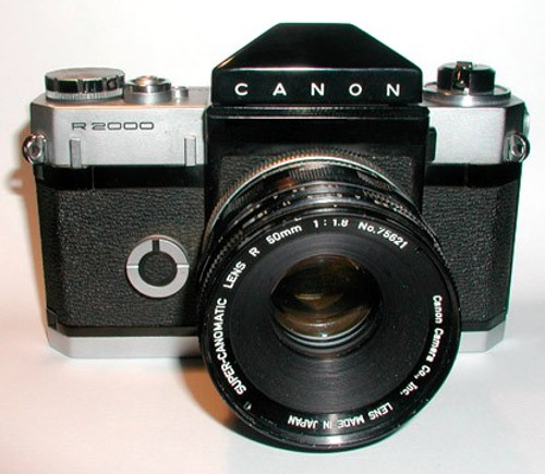 Pre-Owned Canon R2000 canonflex w/50mm 1.8 lens film camera