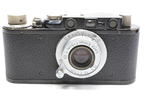 Pre-Owned Leica I BLACK (1928) (SN#:5574) (Total Made:267) w/ Elmar 50mm (~5CM)  F/3.5 (SN:1341902) (1956) (Total Made:5,000)