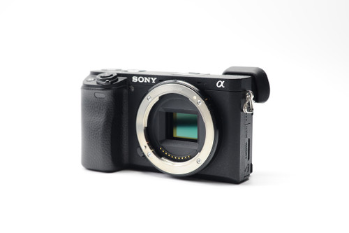 Pre-Owned - Sony Alpha A6300 Mirrorless Body (Black)