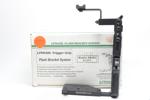 Pre-Owned Lindahl Trigger Grip Flash Bracket System for Mamiya RB/RZ #17-0912