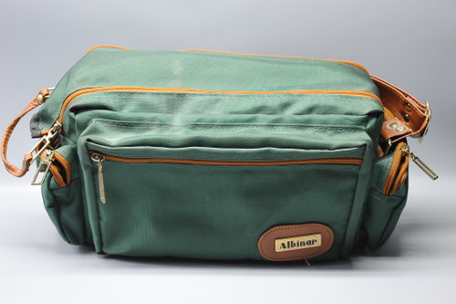 Pre-Owned - Albinar Small Camera Bag (green)