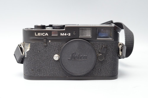 Pre-Owned - Leica M4-2 Black  body. Film camera Made In Germany